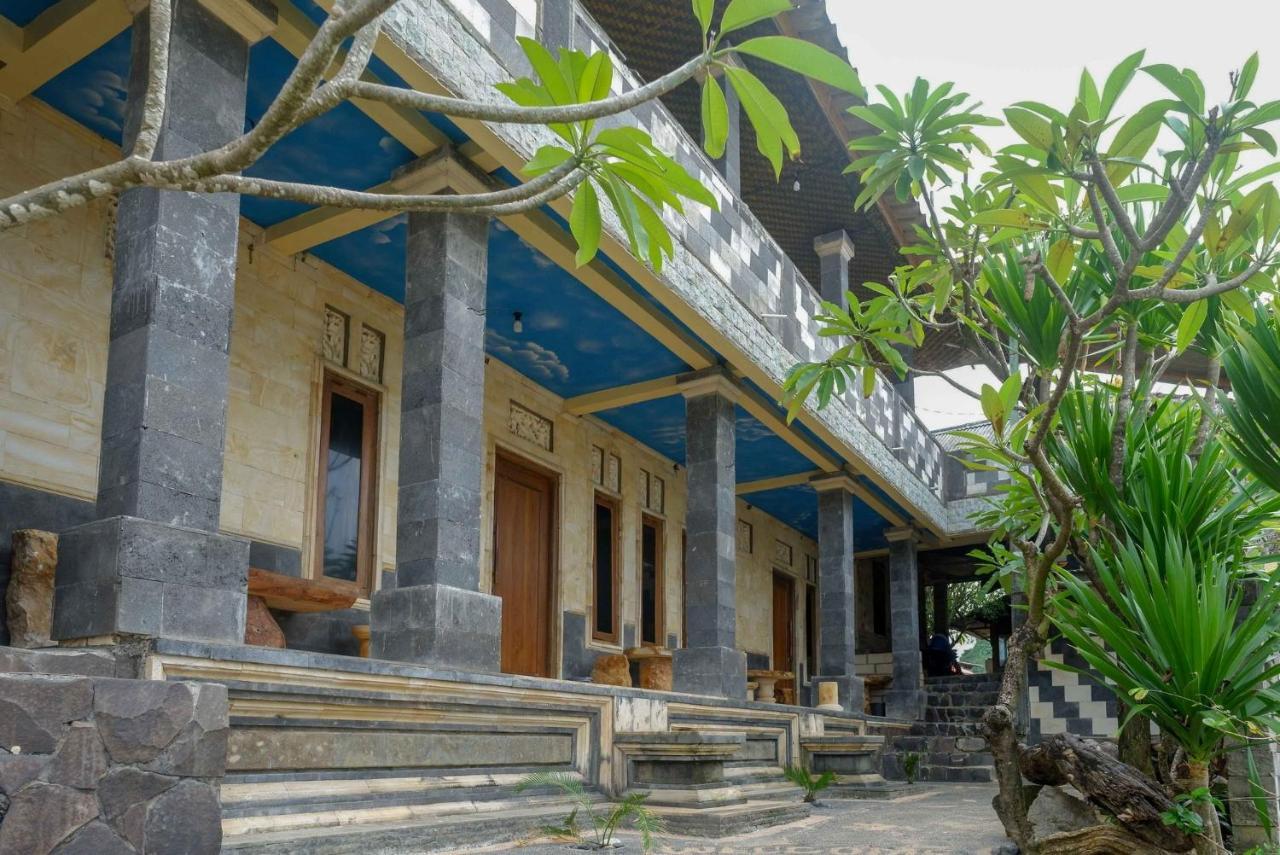 Hotel Kampoeng Drini Redpartner Brono Exterior photo